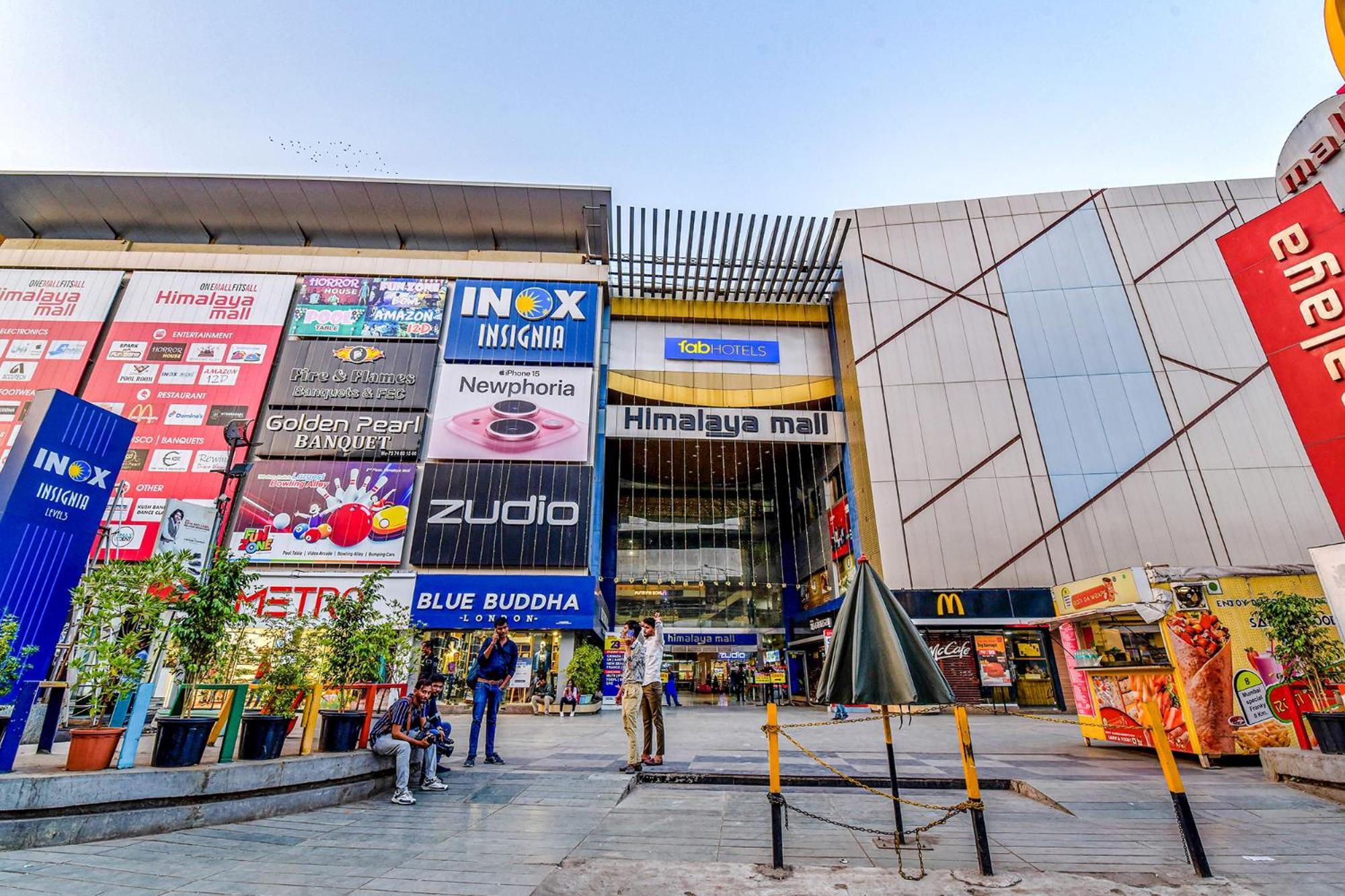 OYO Flagship 77323 Hotel Himalaya Inn Ahmedabad Bagian luar foto